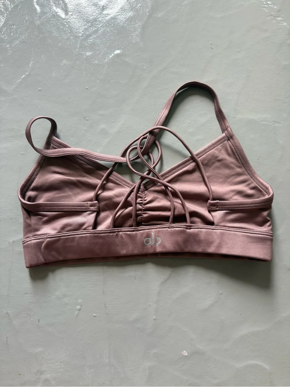 ALO Yoga Sunny Strappy Sports Bra in Dusty Pink/Smoky Quartz